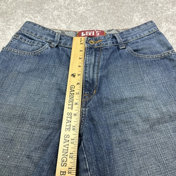 Levis Shorts Womens 18 Blue Regular Fit Medium Wash‎ Denim Y2K - Picture 7 of 8